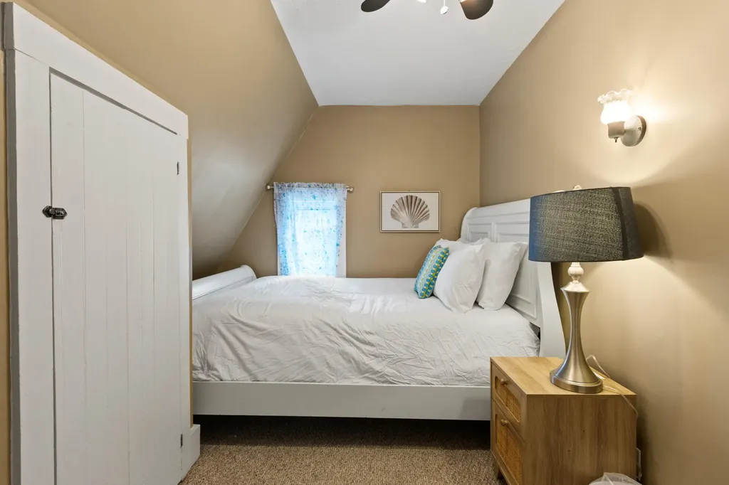77 Ocean Avenue Old Orchard Beach ME 04064