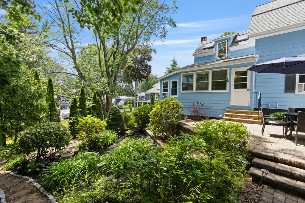 77 Ocean Avenue Old Orchard Beach ME 04064