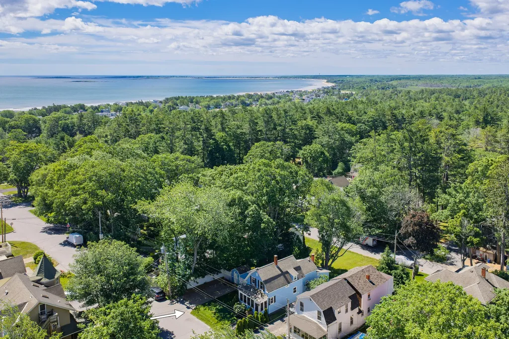 77 Ocean Avenue Old Orchard Beach ME 04064