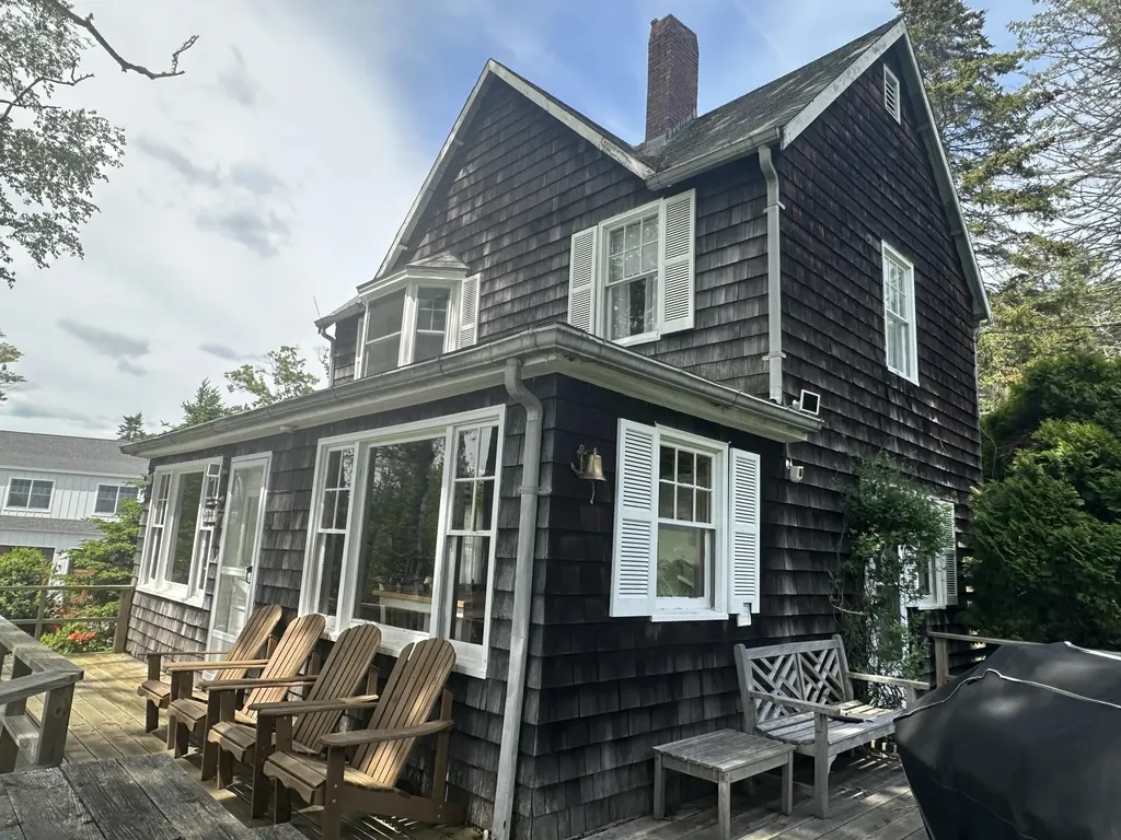 354 Littlejohn Road Yarmouth ME 04096