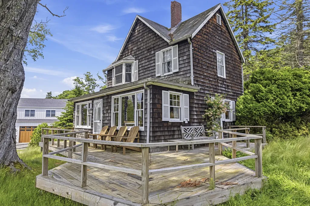 354 Littlejohn Road Yarmouth ME 04096