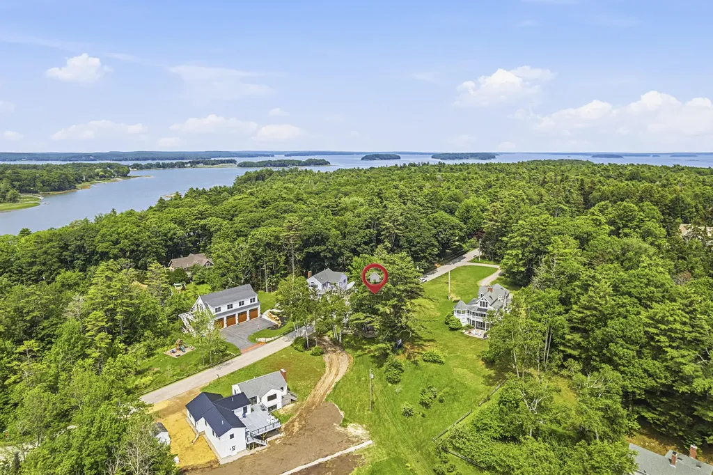 354 Littlejohn Road Yarmouth ME 04096