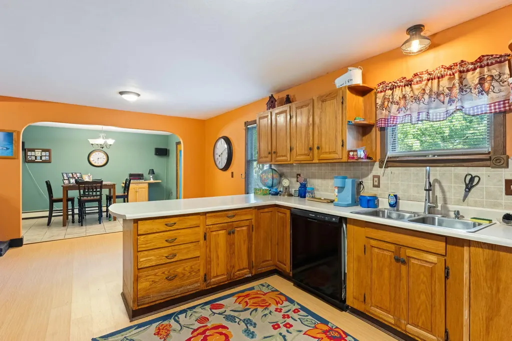 4 Mann Street Howland ME 04448
