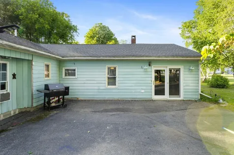 4 Mann Street Howland ME 04448