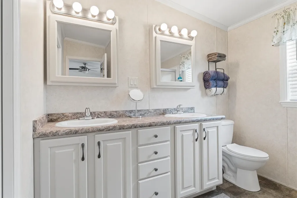 91 Anna Robert Circle Wells ME 04090