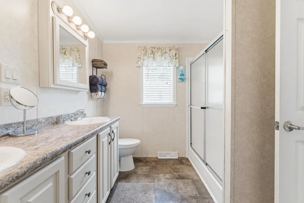91 Anna Robert Circle Wells ME 04090