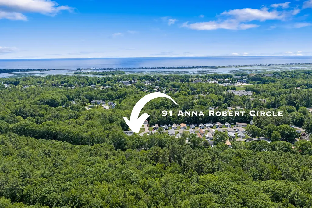 91 Anna Robert Circle Wells ME 04090