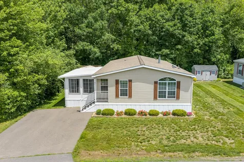 91 Anna Robert Circle Wells ME 04090