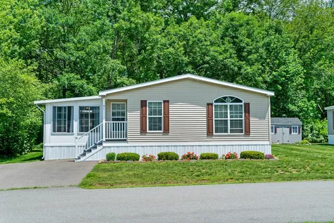 91 Anna Robert Circle Wells ME 04090