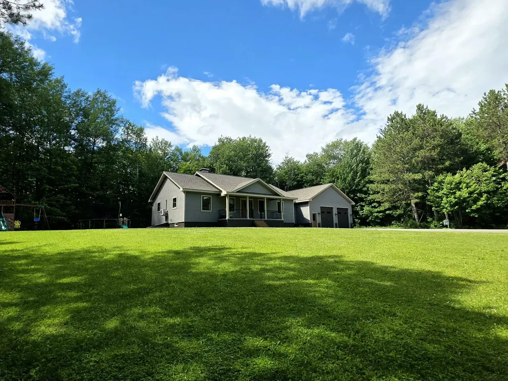 325 Bangor Street Houlton ME 04730