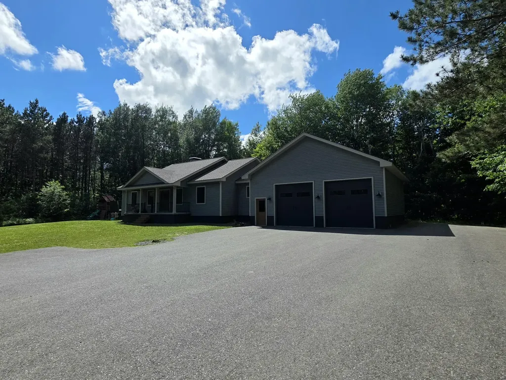 325 Bangor Street Houlton ME 04730