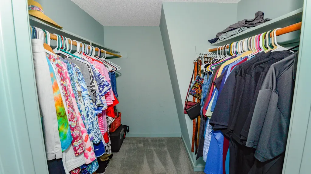 23 Clifford Road Naples ME 04055