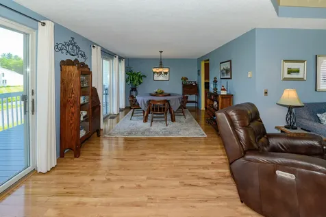 23 Clifford Road Naples ME 04055