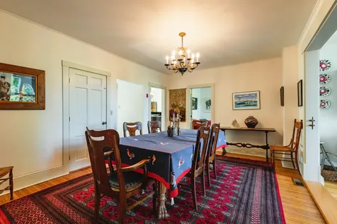 29 Spruce Rockport ME 04856