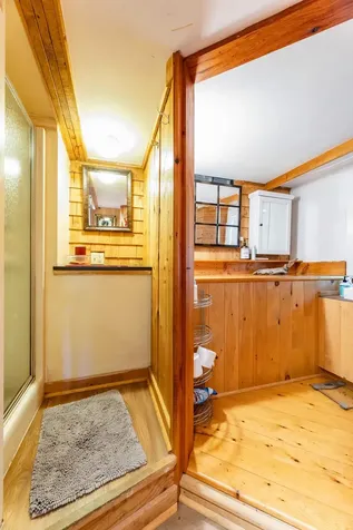 29 Spruce Rockport ME 04856