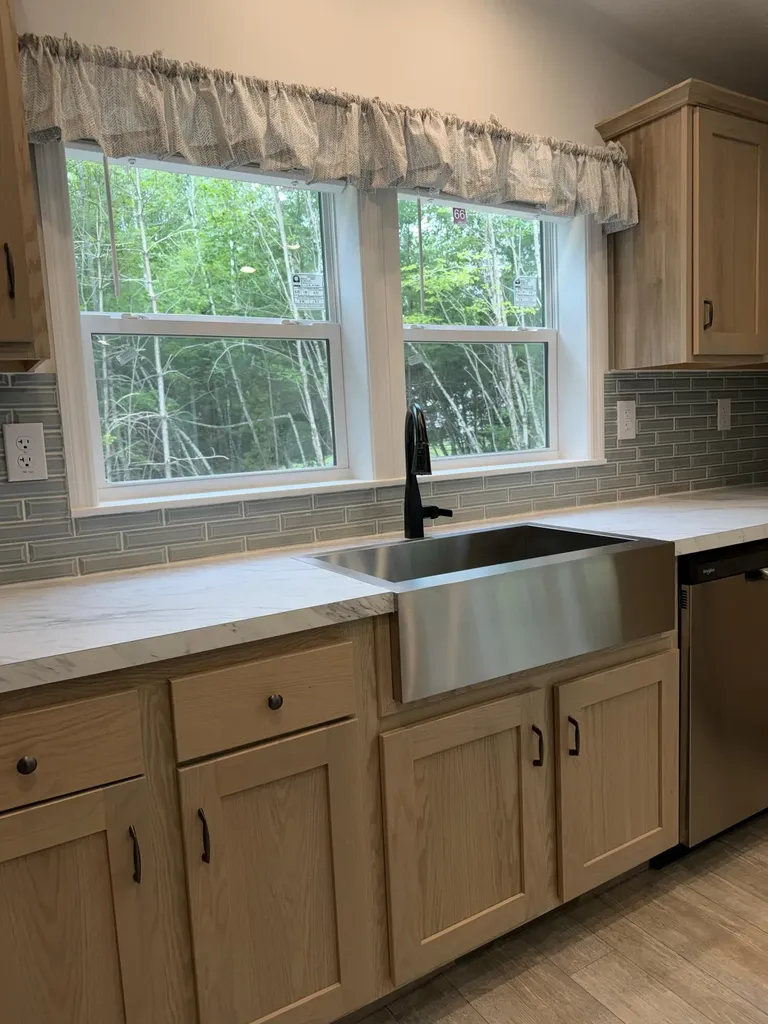 13 Mayflower Lane Lebanon ME 04027