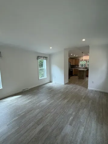13 Mayflower Lane Lebanon ME 04027