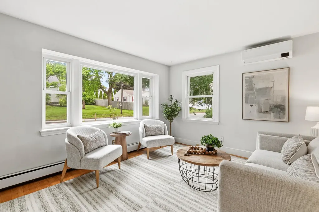 799 Highland Avenue South Portland ME 04106