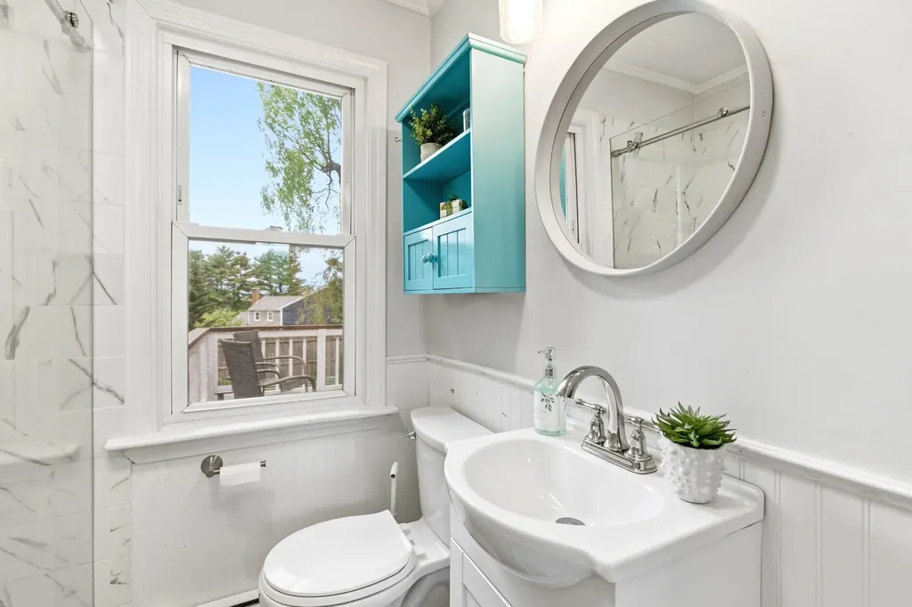 799 Highland Avenue South Portland ME 04106