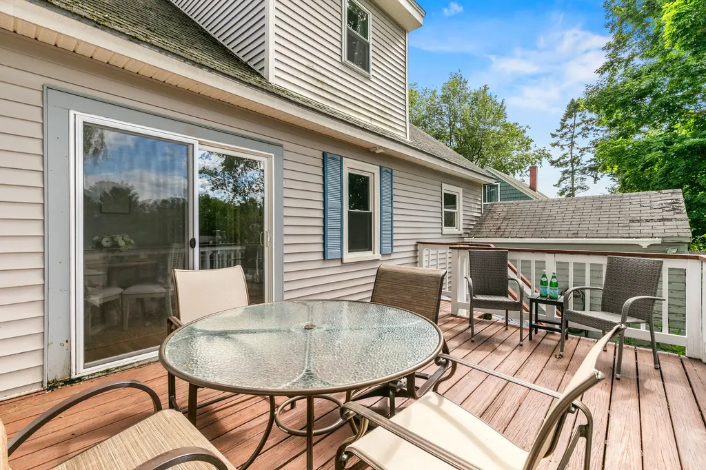 799 Highland Avenue South Portland ME 04106