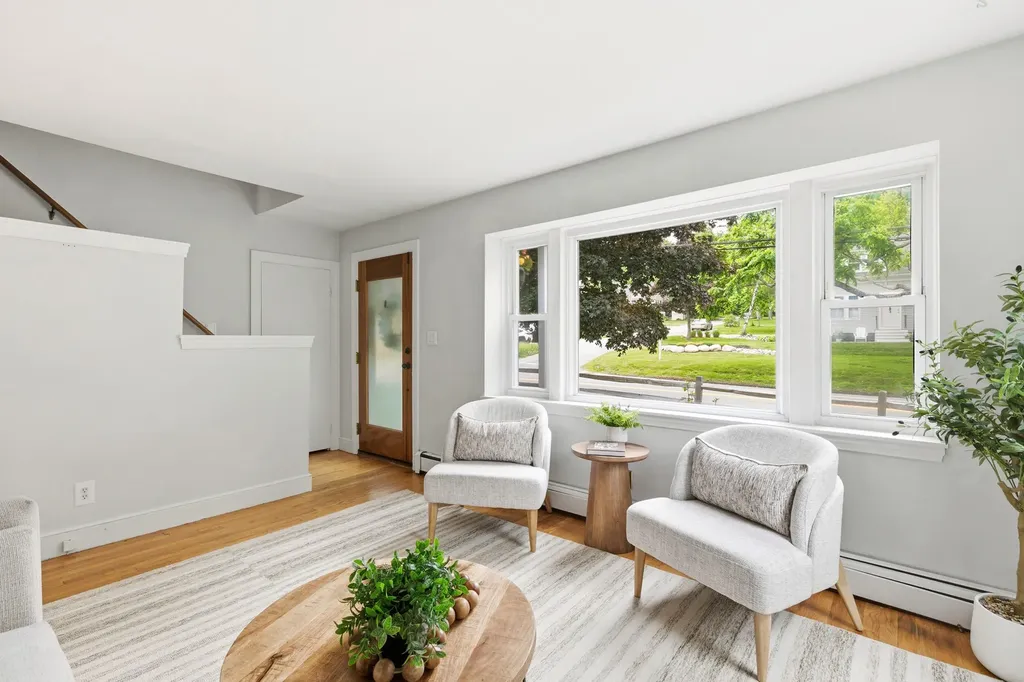 799 Highland Avenue South Portland ME 04106