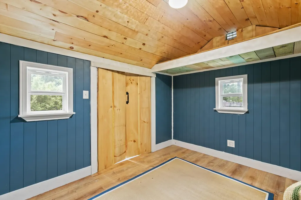 799 Highland Avenue South Portland ME 04106