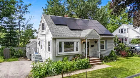 799 Highland Avenue South Portland ME 04106