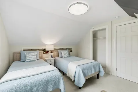 799 Highland Avenue South Portland ME 04106
