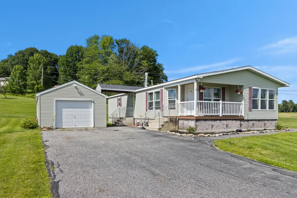 9 Davis Brook Drive Poland ME 04274