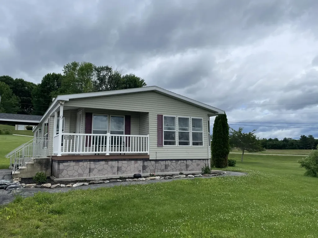 9 Davis Brook Drive Poland ME 04274