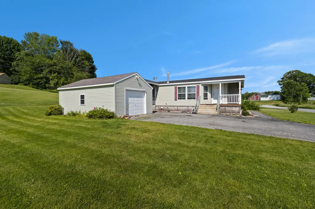 9 Davis Brook Drive Poland ME 04274