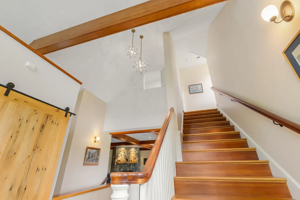 16 Brixham Road Eliot ME 03903