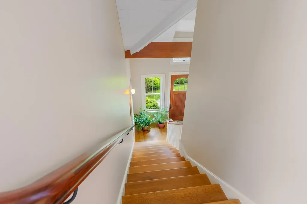 16 Brixham Road Eliot ME 03903