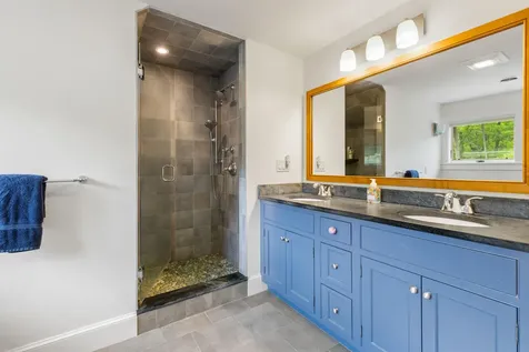 16 Brixham Road Eliot ME 03903