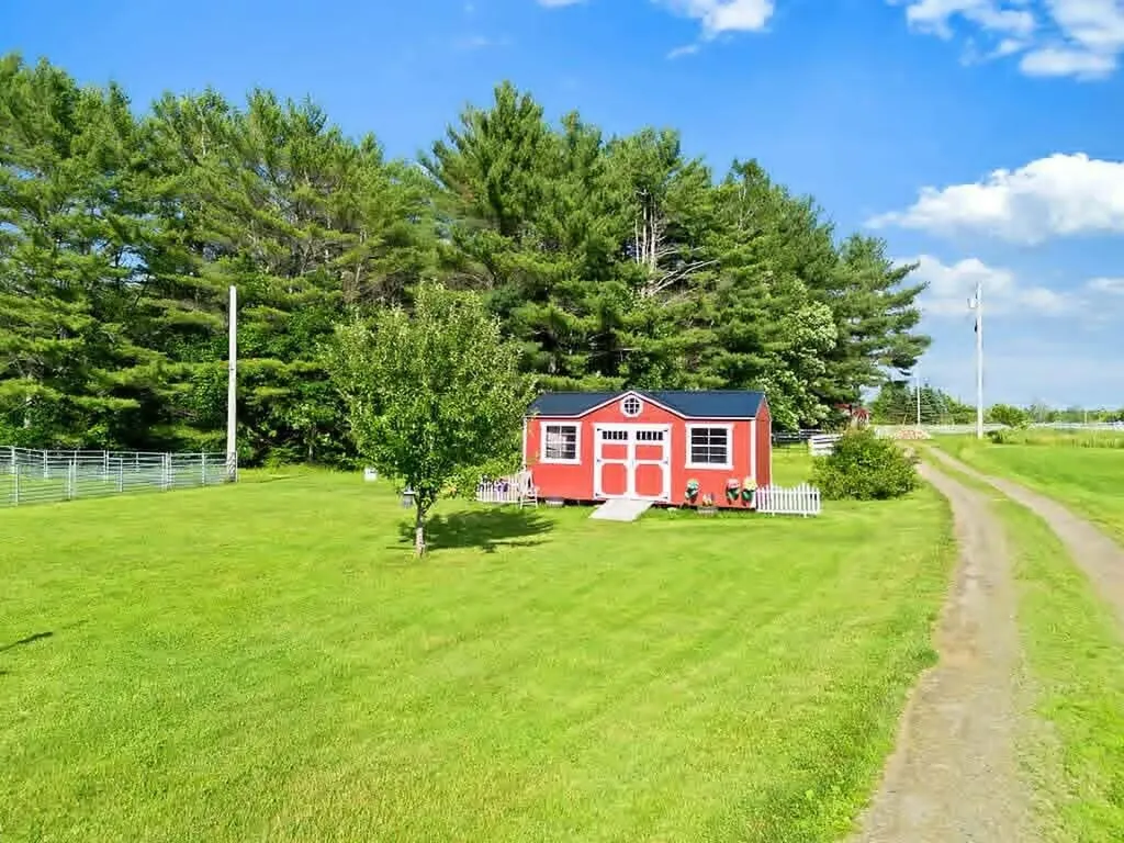 11 Shepherds Way Augusta ME 04330
