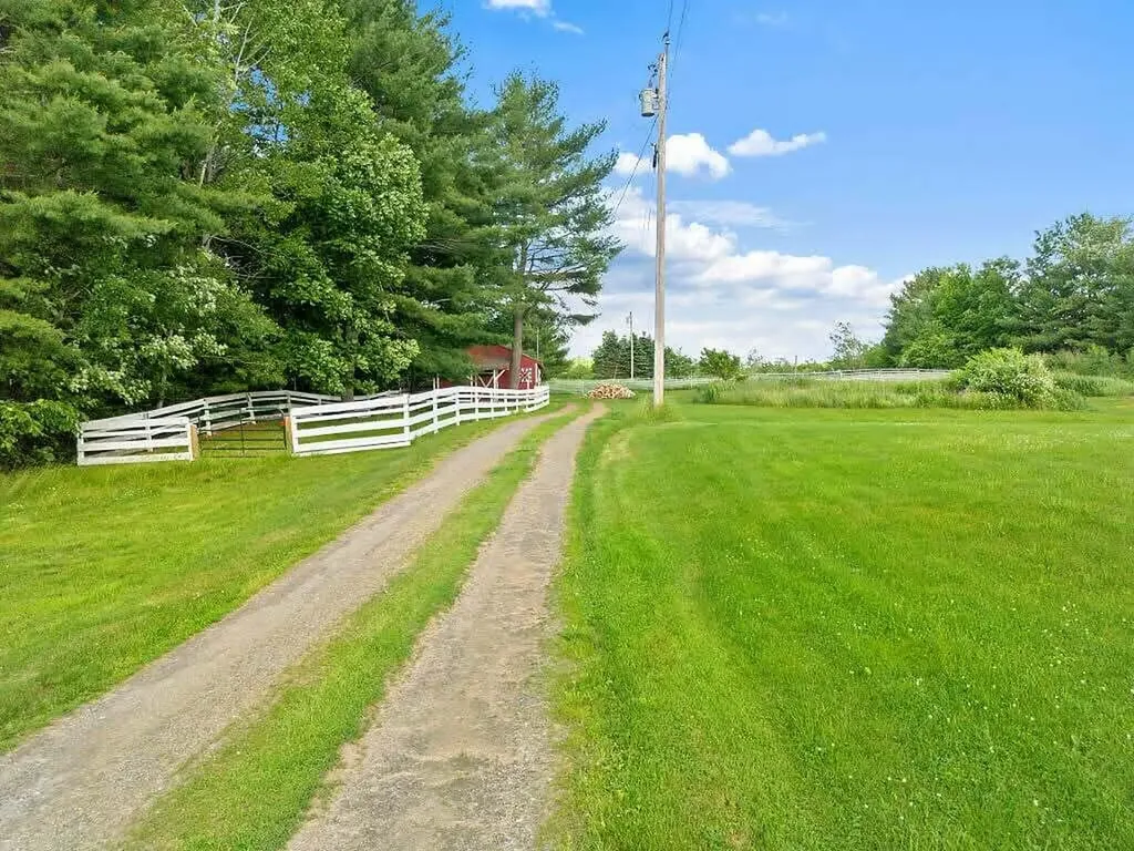 11 Shepherds Way Augusta ME 04330