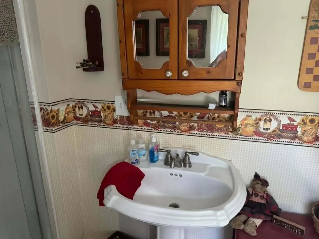 11 Shepherds Way Augusta ME 04330