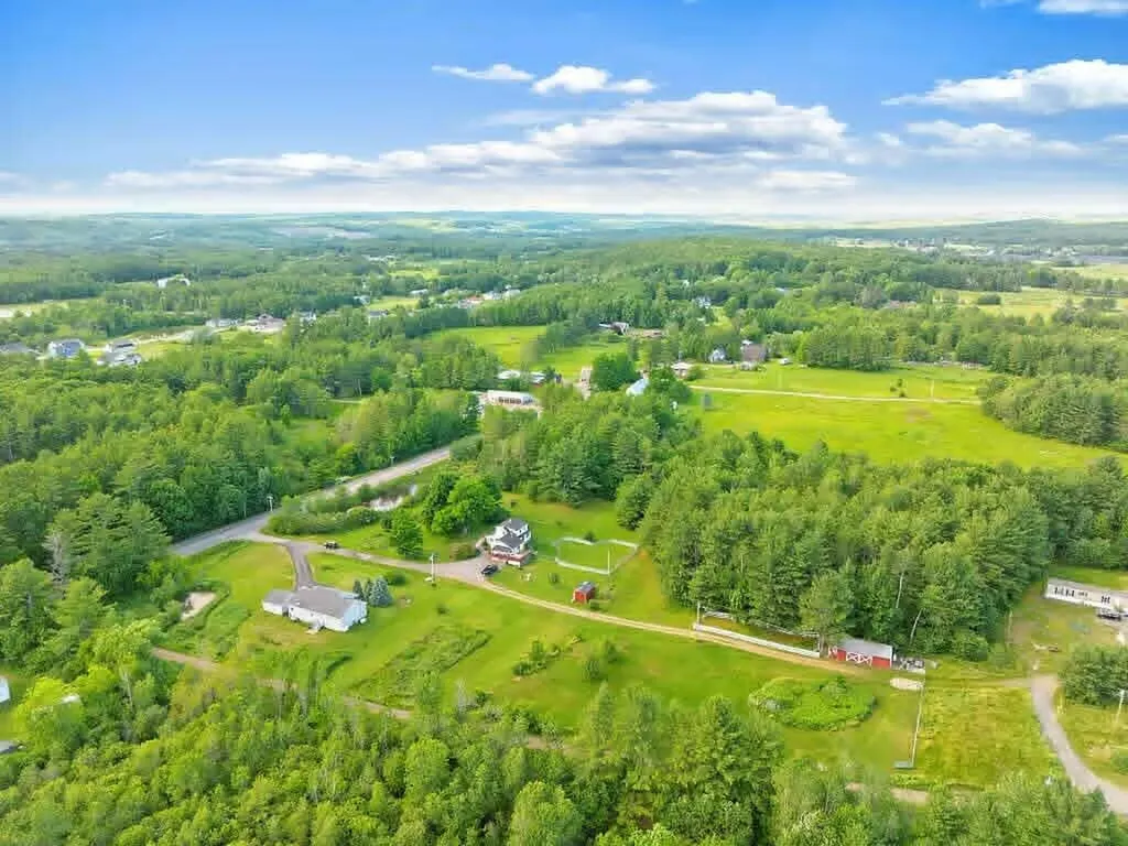 11 Shepherds Way Augusta ME 04330