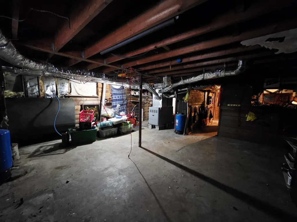 26 Pineview Avenue Glenburn ME 04401