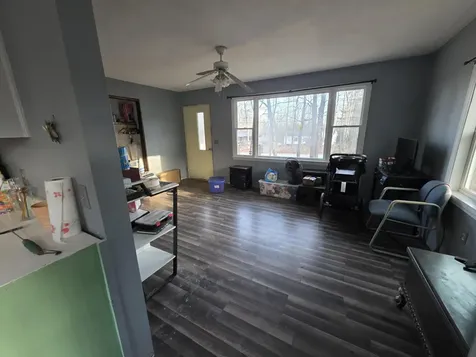 26 Pineview Avenue Glenburn ME 04401