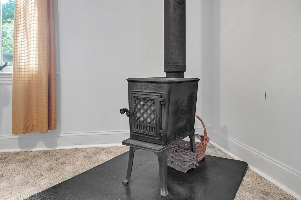 213 S Main Street Auburn ME 04210