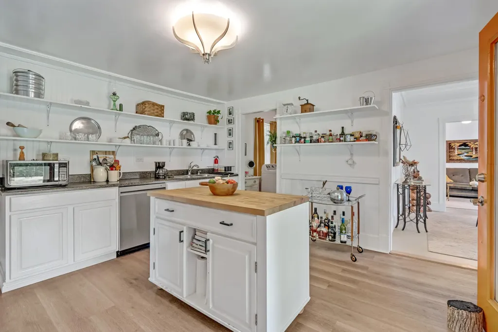 213 S Main Street Auburn ME 04210