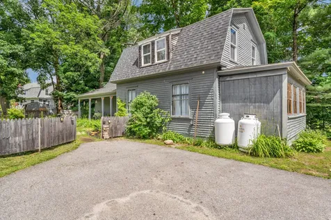 213 S Main Street Auburn ME 04210