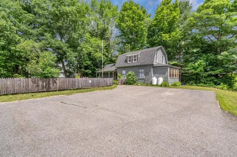 213 S Main Street Auburn ME 04210