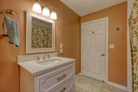 2041 Summerhaven Road Sidney ME 04330