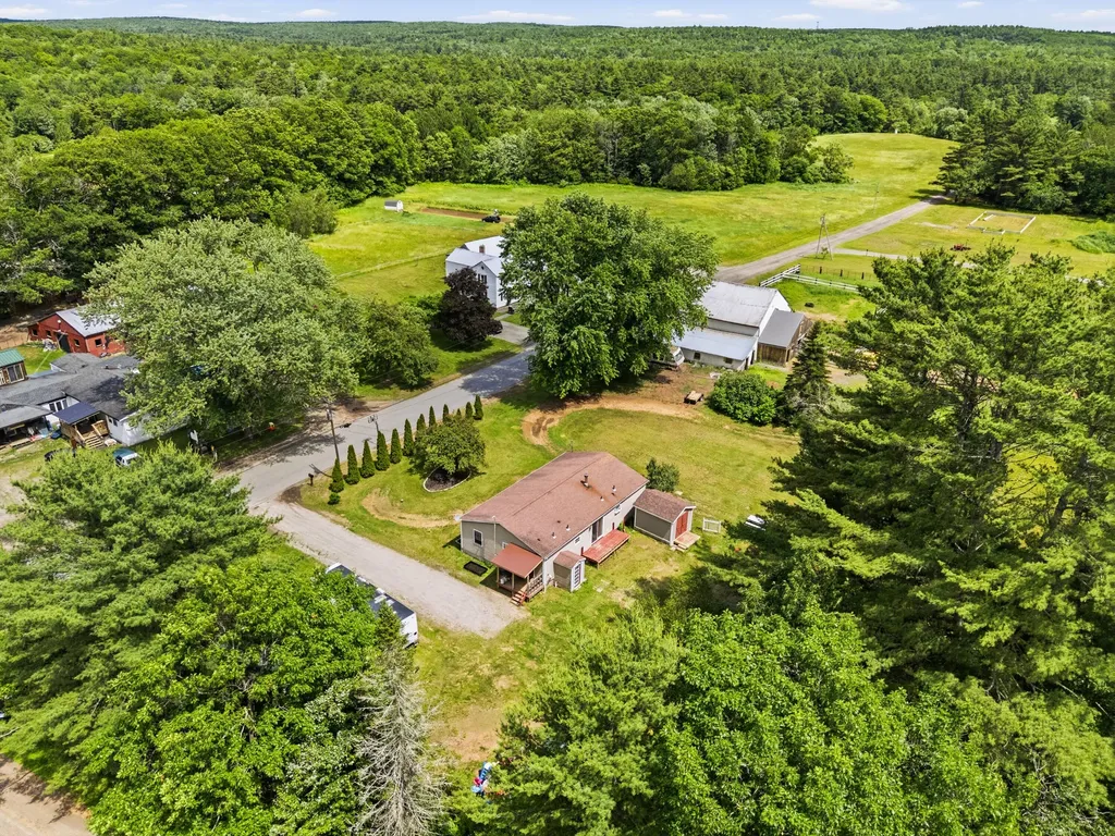59 Edgecomb Road Lisbon ME 04252