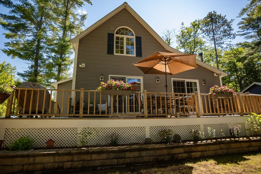 166 Hogan Pond Lane Oxford ME 04270