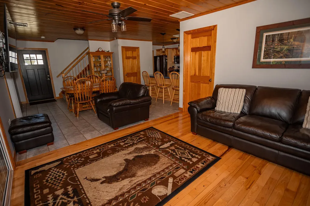 166 Hogan Pond Lane Oxford ME 04270