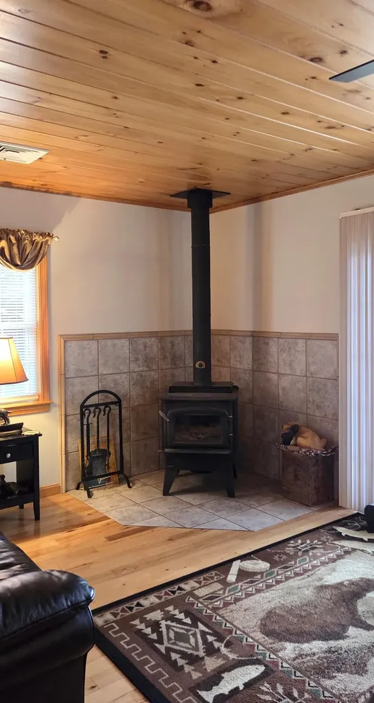 166 Hogan Pond Lane Oxford ME 04270