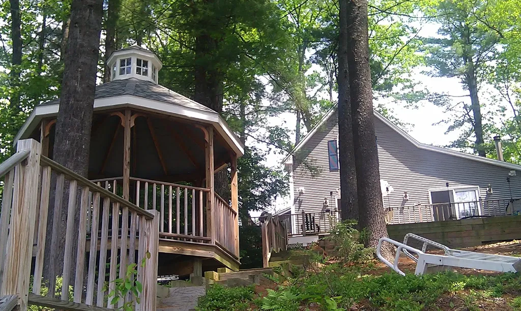 166 Hogan Pond Lane Oxford ME 04270